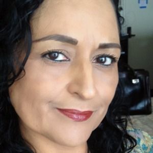 Meet your Posher, Raquel